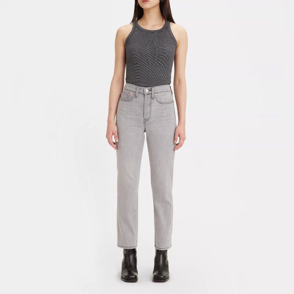 Levis Gray Wedgie Straight Jeans